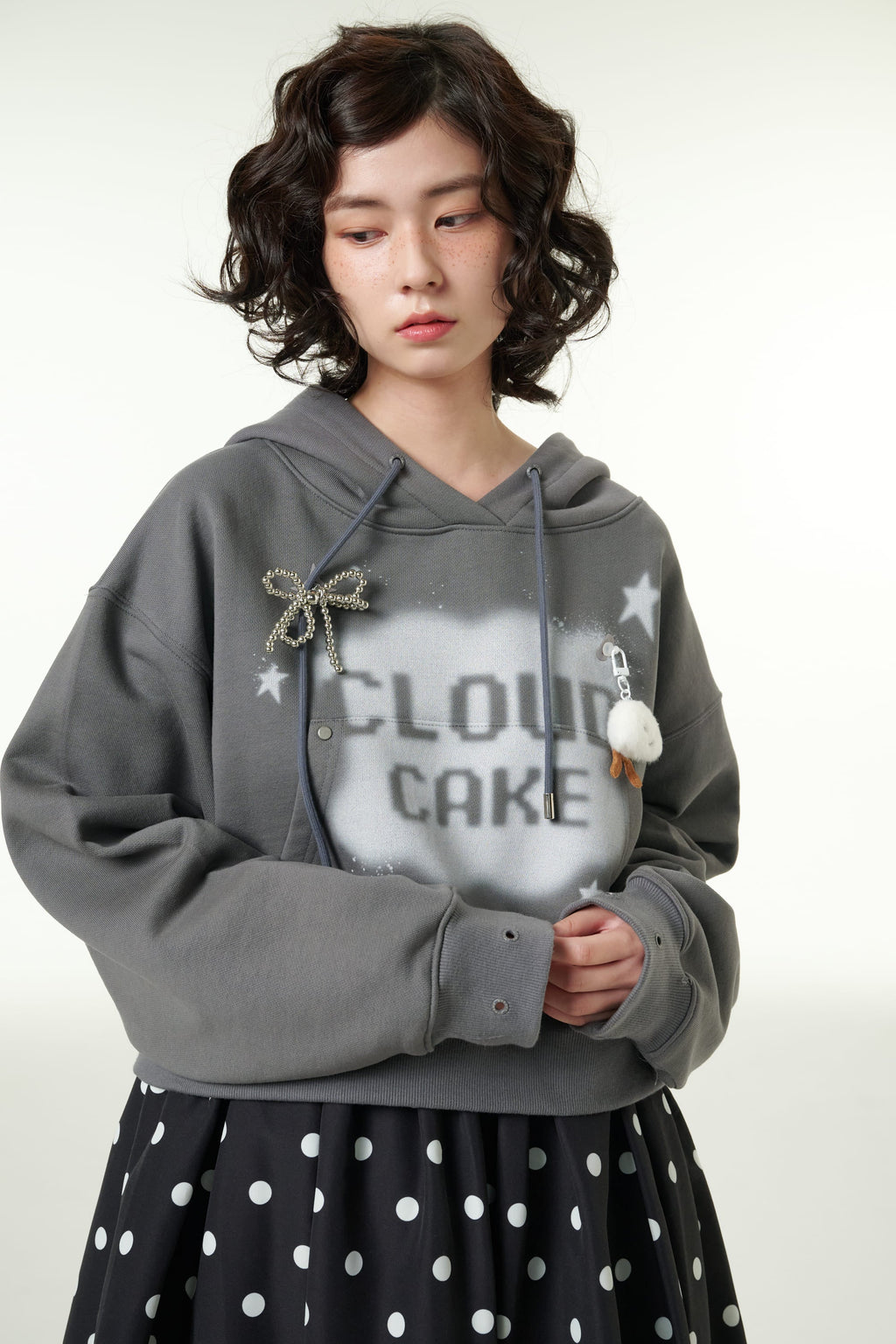 [CLOUD CAKE] Women's Fashion Cloud Cake & Star Crop Hoodie Dark Gray