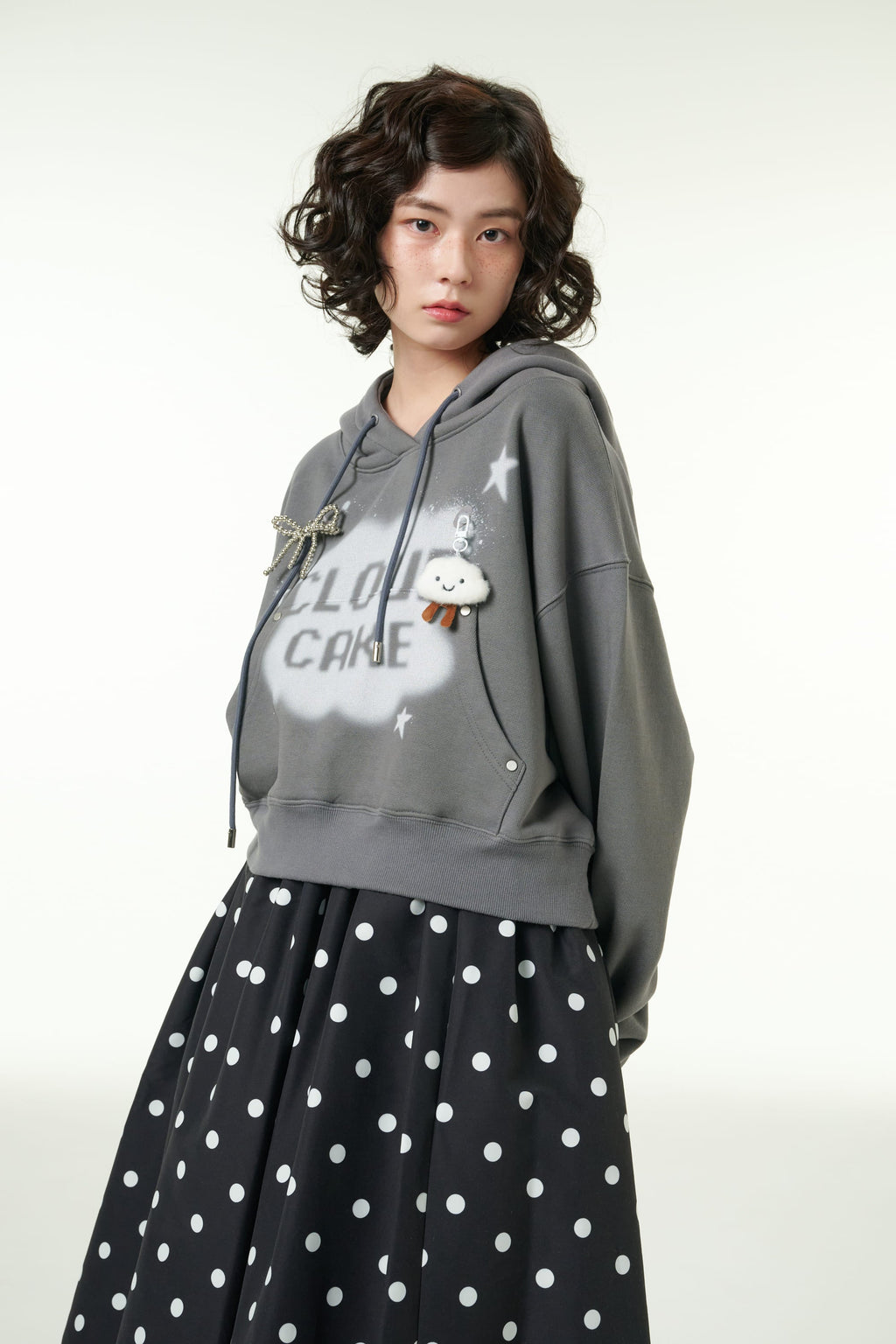 [CLOUD CAKE] Women's Fashion Cloud Cake & Star Crop Hoodie Dark Gray